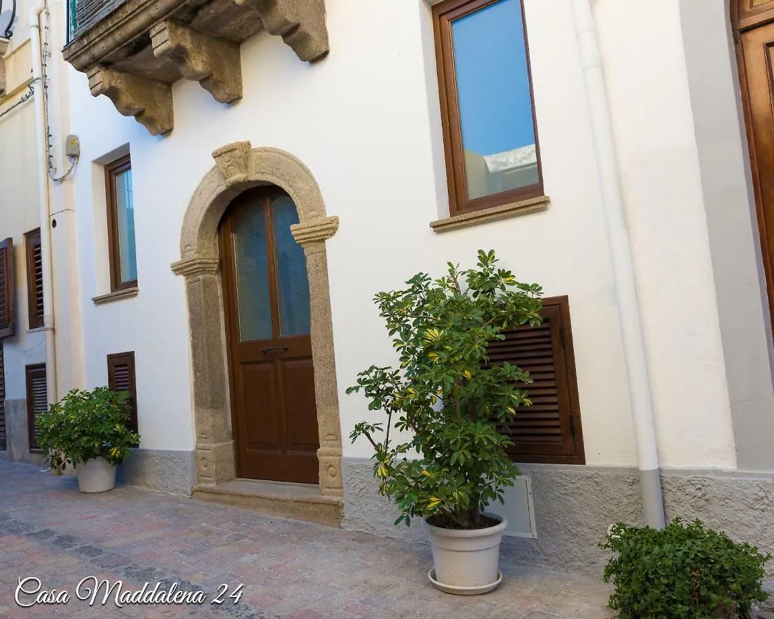 Maddalena 24 House Apartment Lipari